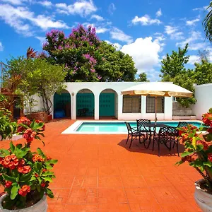 2 Bedroom On Private Estate Kingston